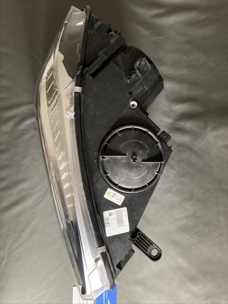 BMW X5 F15 Right Driver Side Headlight 7290056 - Image 4