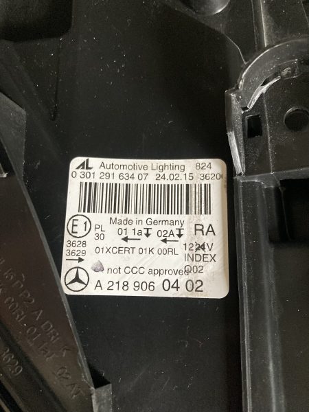 Mercedes CLS W218 Right Headlight - Image 3