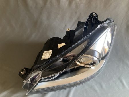 Mercedes C Class W204 Left Headlight - Image 3