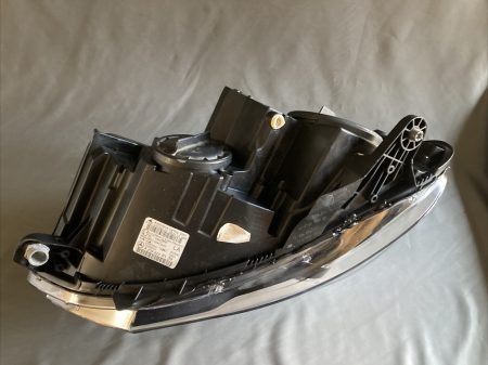 Mercedes C Class W204 Left Headlight - Image 5