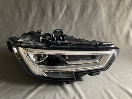 Audi A3 8V Right Matrix Headlight
